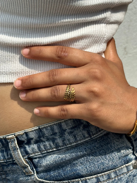 Laurel Wreath Ring