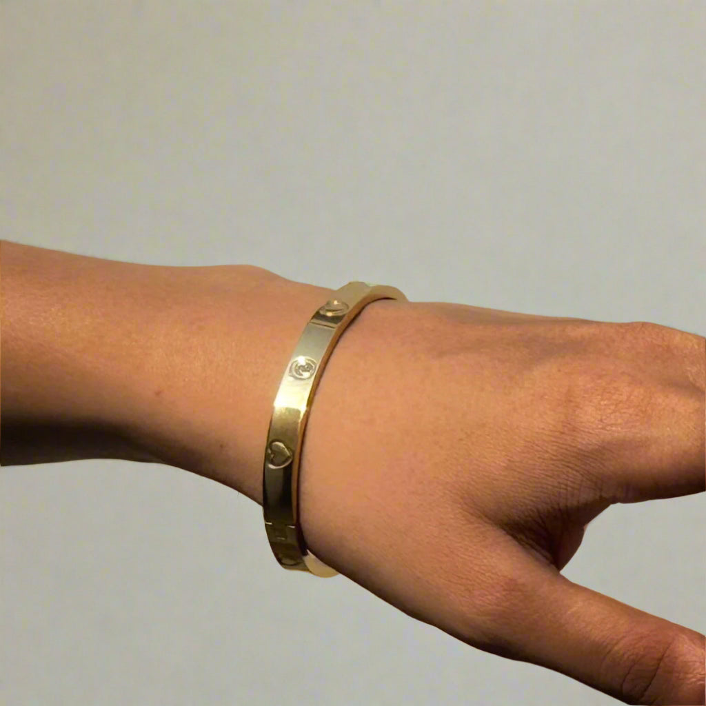 Heart Cartier Bracelet